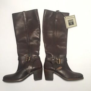 Frye malorie tall brown boot size 7.5 NWT